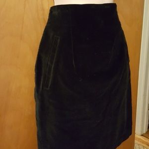 Black Velvet Skirt w/Pockets!